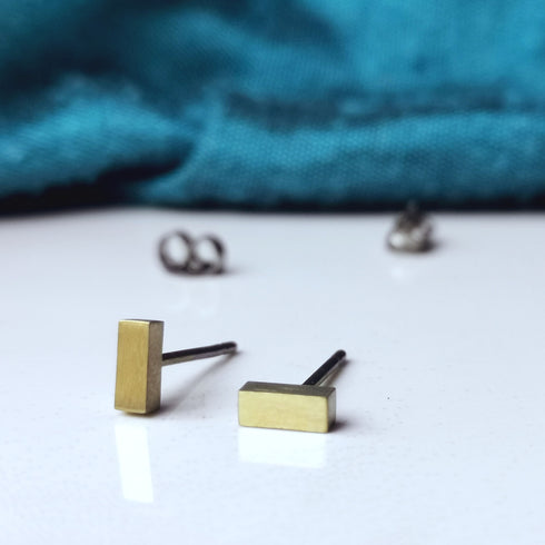 Rectangle Titanium Stud Earrings - 5mm - in a Range of Colours