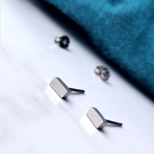 Rectangle Titanium Stud Earrings - 5mm - in a Range of Colours